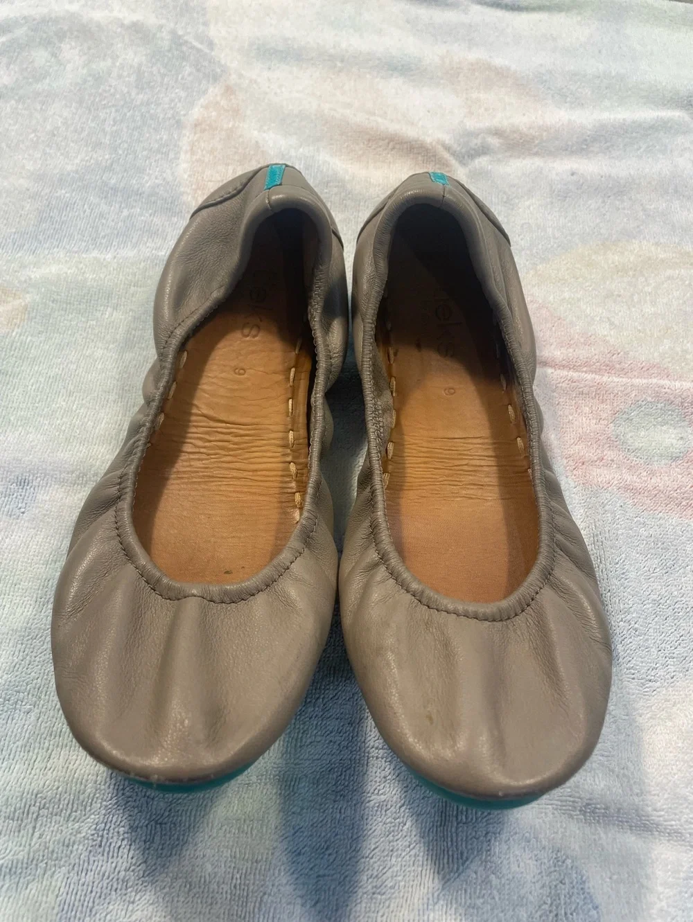 Tieks by Gavrieli ballet flats in taupe leather - size 9